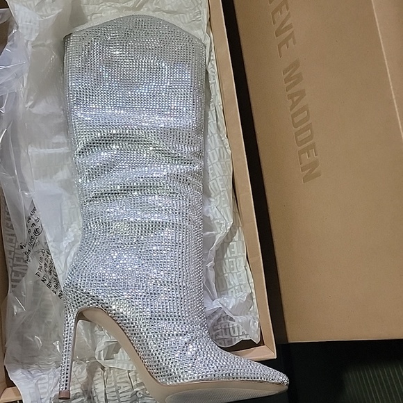 BRAND NEW never worn Steve Madden 8.5 silver rhinestone - Picture 4 of 5